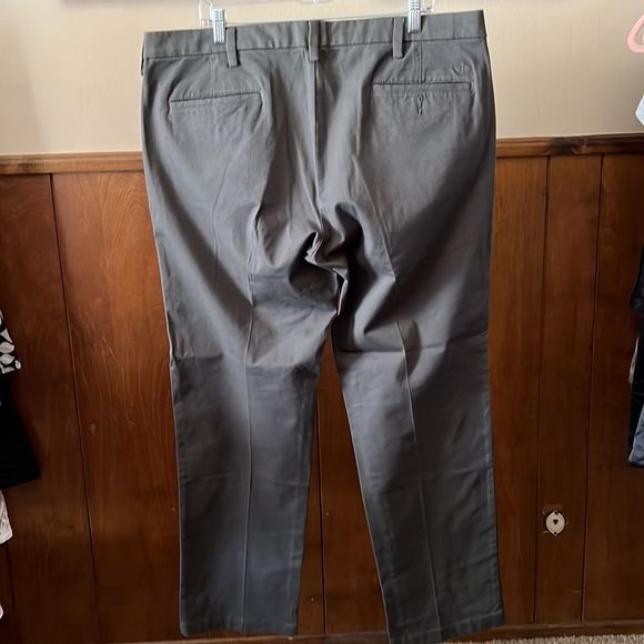 Dockers pants - Picture 3 of 6